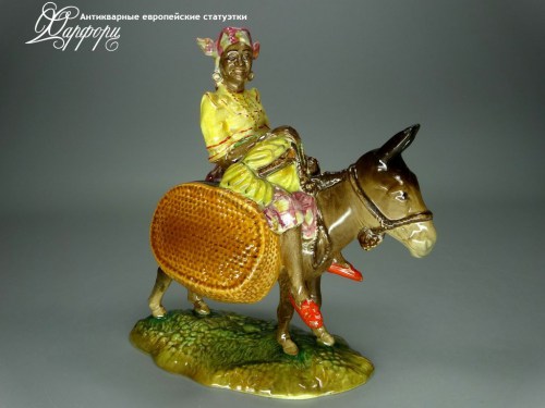 Купить фарфоровую статуэтку Beswick Мавританка на ослике